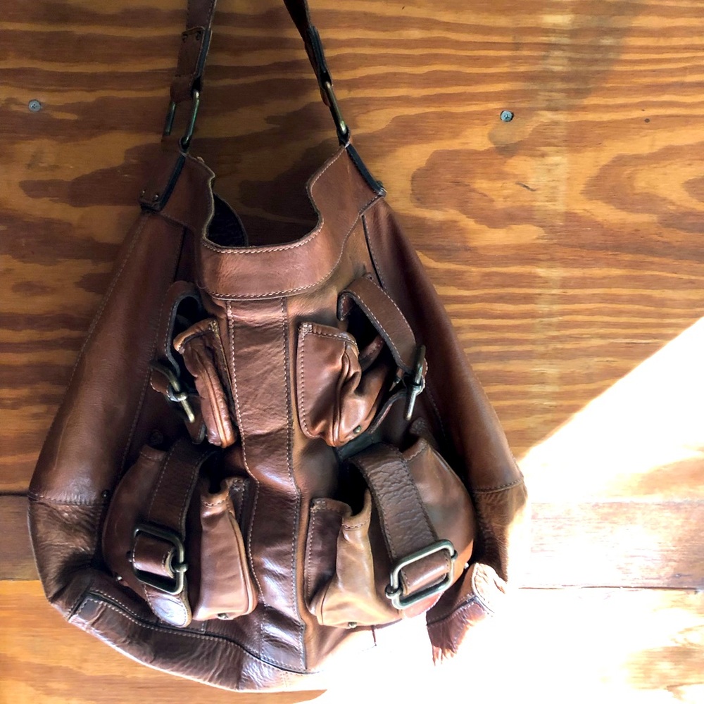 Hobo bag many pockets